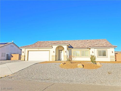 4920 Honey Locust Dr, Pahrump, NV, 89061-7242 | Card Image