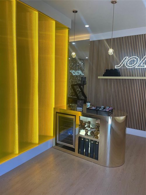 41 Lawrence Ave, Lawrence, NY, 11559-1446 | Card Image