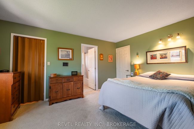 3744 Copper Kettle Dr, House other with 4 bedrooms, 4 bathrooms and 4 parking in Inverary ON | Image 25