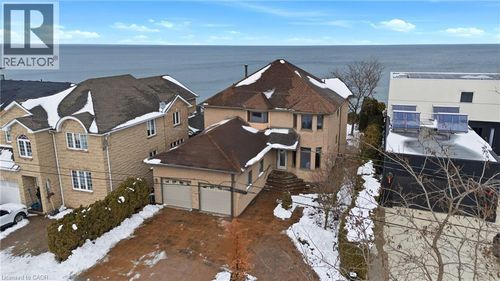 4 Lakeside Drive, Stoney Creek, ON, L8E5C1 | Card Image