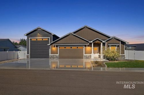 3129 Sepulveda Dr, Fruitland, ID, 83619-3641 | Card Image