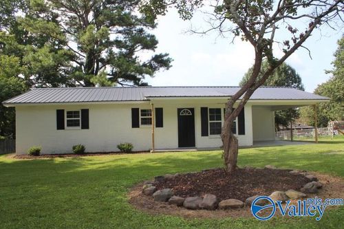 54 Nottingham Ln, Fyffe, AL, 35971-3239 | Card Image