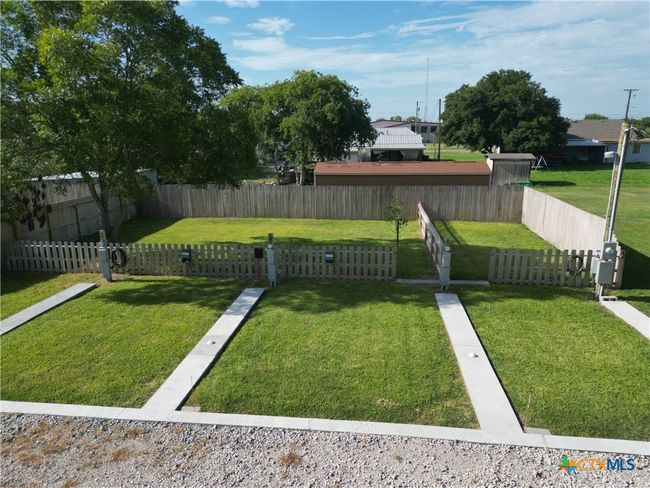 507 E Plasuela St, Home with 0 bedrooms, 0 bathrooms and null parking in Refugio TX | Image 9