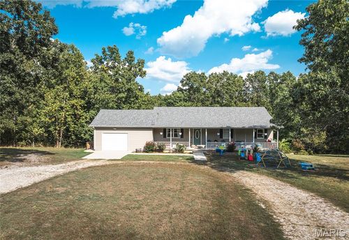 24950 Majestic Ln, Lebanon, MO, 65536-6949 | Card Image