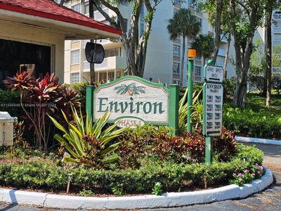 4N - 6921 Environ Blvd, Condo with 2 bedrooms, 2 bathrooms and null parking in Lauderhill FL | Image 1