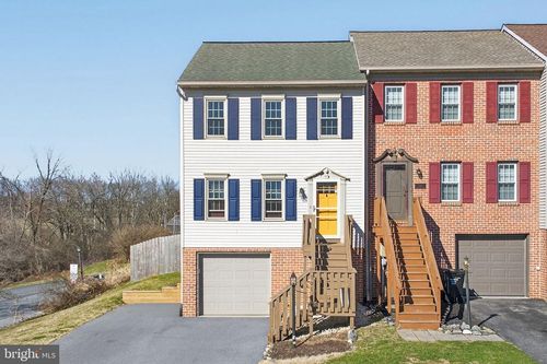101 Townhouse Ln, LANCASTER, PA, 17603-5980 | Card Image