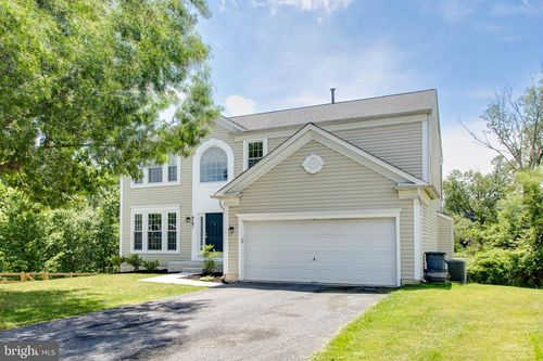 8101 Glen Arbor Dr, Baltimore, MD, 21237-3372 | Card Image