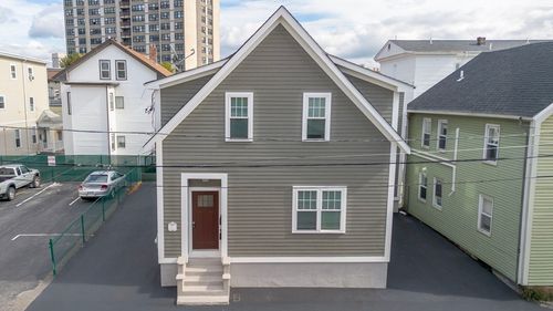 7 Pequot St, Providence, RI, 02903-1607 | Card Image