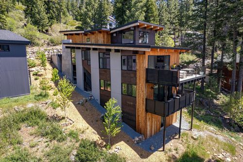 13011 Palisade Street, Truckee, CA, 96161-0000 | Card Image