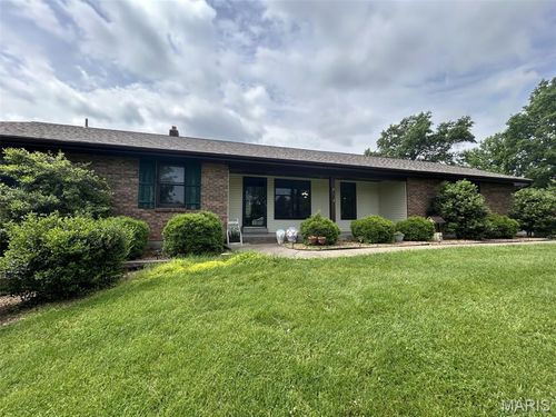 3 Brinley Ln, Villa Ridge, MO, 63089-2000 | Card Image
