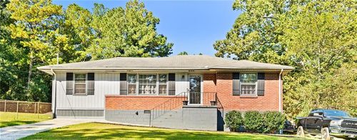 6419 Arthur Dr, Lithia Springs, GA, 30122-1404 | Card Image