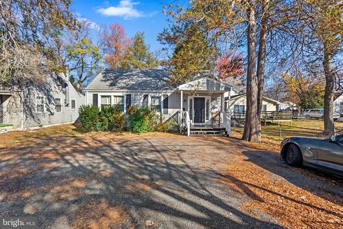 5122 Decatur St, HYATTSVILLE, MD, 20781-2406 | Card Image