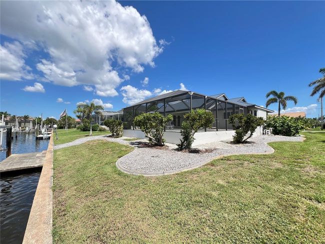2526 Brazilia Ct, House other with 3 bedrooms, 2 bathrooms and null parking in PUNTA GORDA FL | Image 49