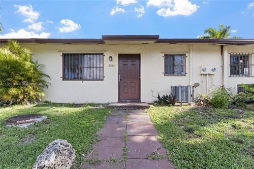 0-28214 Sw 143rd Ct, Homestead, FL, 33033 | Card Image
