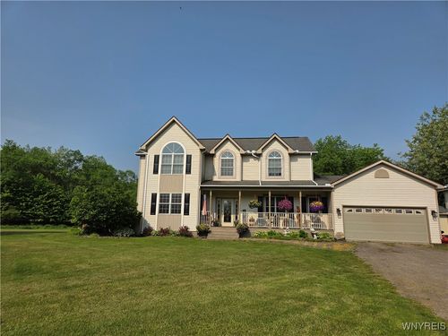 4501 Courtney Highland Dr, Great Valley, NY, 14741-9744 | Card Image