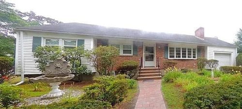 34 Anthony Rd, Newton, MA, 02460-1104 | Card Image