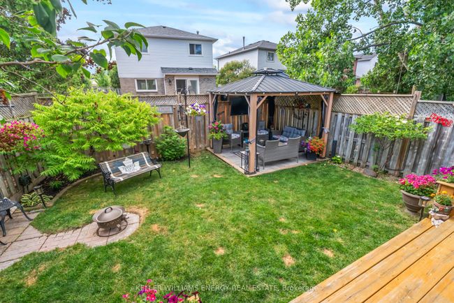 121 Angus Dr, House other with 3 bedrooms, 3 bathrooms and 4 parking in Ajax ON | Image 28