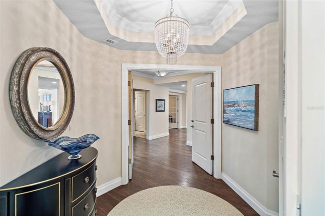 505 - 650 Collany Rd, Condo with 3 bedrooms, 4 bathrooms and null parking in Tierra Verde FL | Image 6
