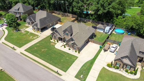 70 Cumberland Park Dr, Millbrook, AL, 36054-2597 | Card Image