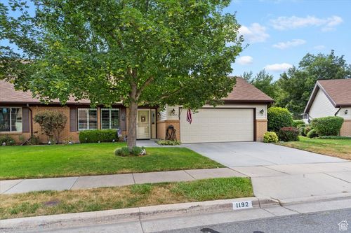 1192 450, Centerville, UT, 84014-3018 | Card Image