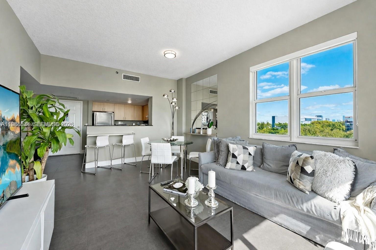 Residential in Miami 4