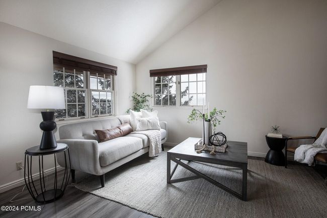 7 - 874 Schneitter Cir, Condo with 3 bedrooms, 2 bathrooms and null parking in Midway UT | Image 8