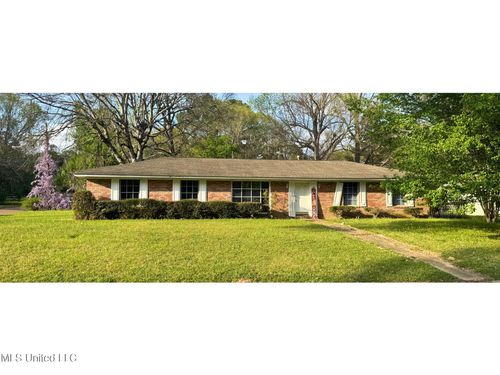 3168 Ponderosa Dr, Jackson, MS, 39212-2552 | Card Image