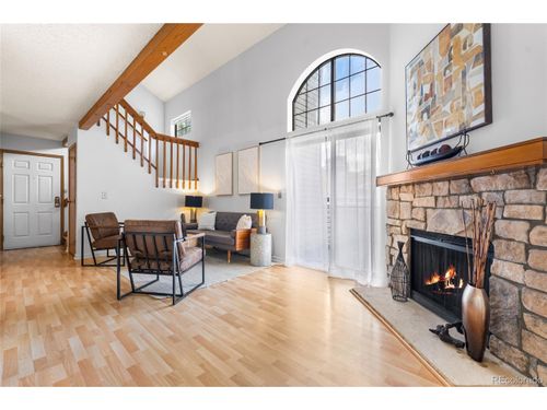 unit-204-942 S Walden St, Aurora, CO, 80017-3459 | Card Image