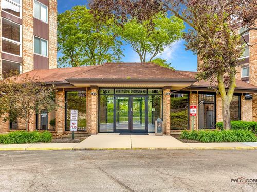 apt-150-500 W Huntington Commons Rd, Mount Prospect, IL, 60056-5253 | Card Image