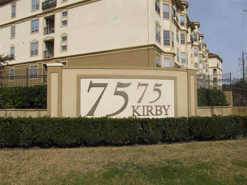 apt-3202-7575 Kirby Dr, Houston, TX, 77030-4452 | Card Image