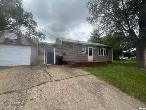 1400 S 12th St, Pekin, IL, 61554-5823 | Card Image