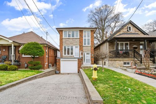 80 Cayuga Avenue, York, ON, M6N2G3 | Card Image