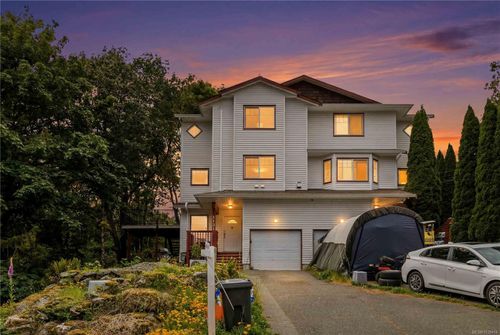1131 Donna Ave, Langford, BC, V9B2Z4 | Card Image