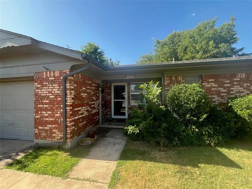 1331 W Hayes Street, Norman, OK, 73069 | Card Image