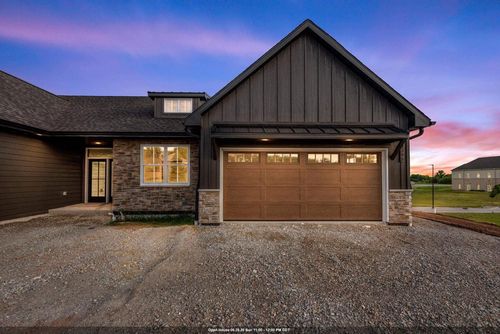 3395 Shawano Avenue, Howard, WI, 54313 | Card Image