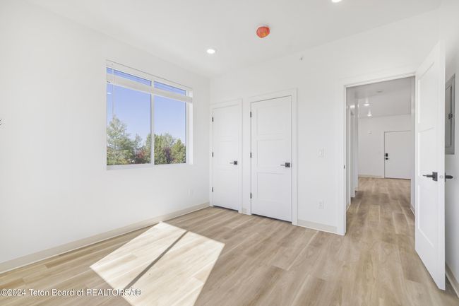 F204 - 201 E Ross Ave Avenue, Condo with 2 bedrooms, 2 bathrooms and null parking in Driggs ID | Image 13