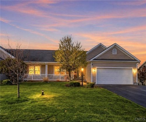 3778 Pegasus Cir, Syracuse, NY, 13209-9505 | Card Image