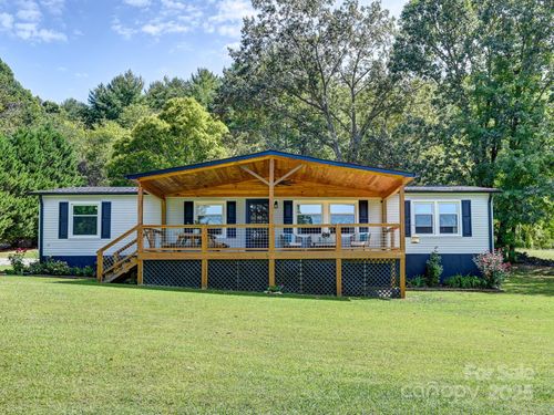 450 Berry Wills Rd, Hot Springs, NC, 28743 | Card Image
