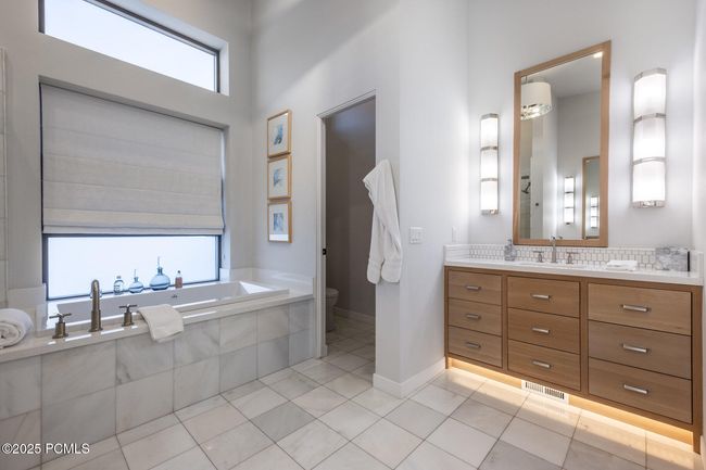 6379 Golden Bear Loop W, Home with 4 bedrooms, 5 bathrooms and null parking in Park City UT | Image 24