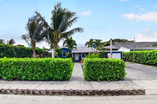 1010 Churchill Circle S, West Palm Beach, FL, 33405 | Card Image