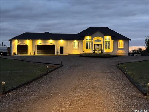 85 Hanley Way, Pilot Butte, SK, S0G3Z0 | Card Image