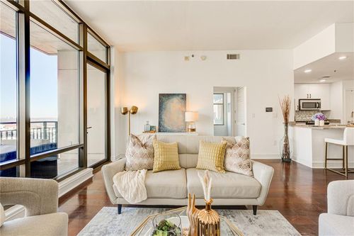 unit-1101-565 Peachtree St Ne, Atlanta, GA, 30308-2276 | Card Image