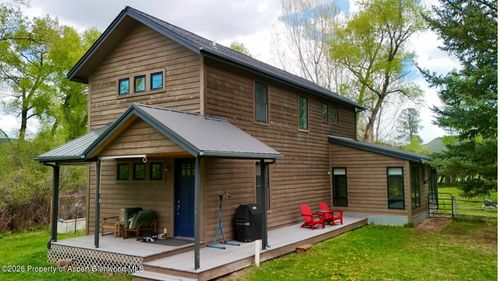254 Willow Ln, Carbondale, CO, 81623-9517 | Card Image