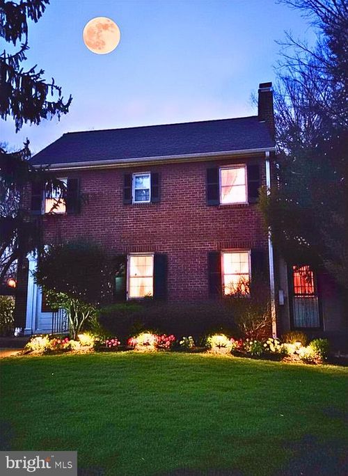 4316 East-West Highway, HYATTSVILLE, MD, 20782 | Card Image