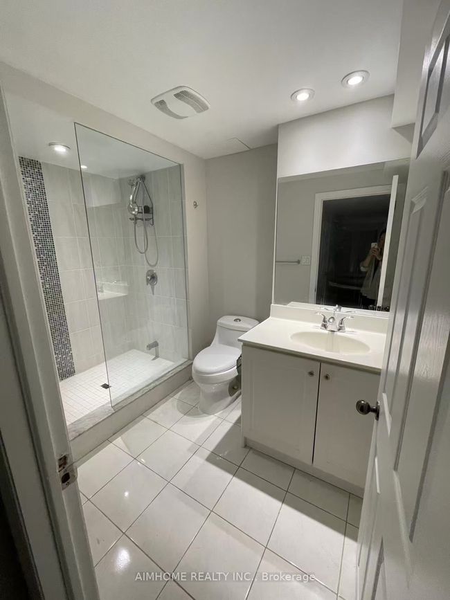 51 Brower Ave, House attached with 4 bedrooms, 4 bathrooms and 2 parking in Richmond Hill ON | Image 27