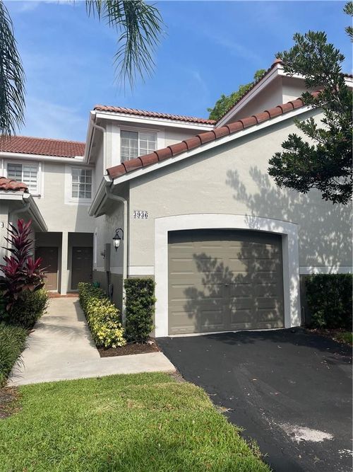 3936-3936 San Simeon Ln, Weston, FL, 33331-5058 | Card Image