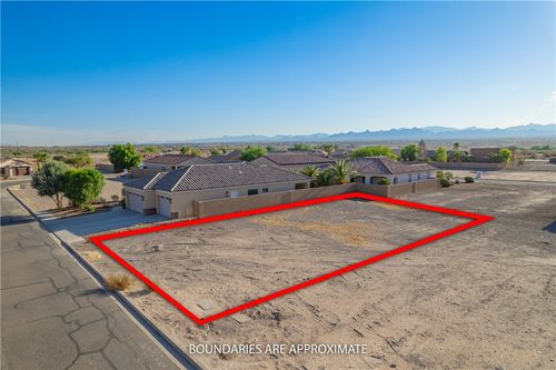 16 Spanish Bay Dr N, Mohave Valley, AZ, 86440-8204 | Card Image