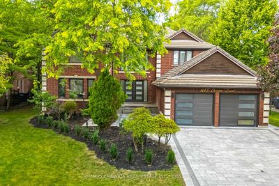 1645 Chesbro Crt, House other with 4 bedrooms, 5 bathrooms and 6 parking in Mississauga ON | Image 1