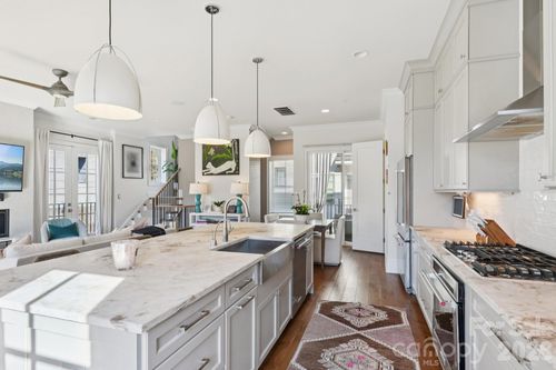 a-1708 Lombardy Cir, Charlotte, NC, 28203-6781 | Card Image