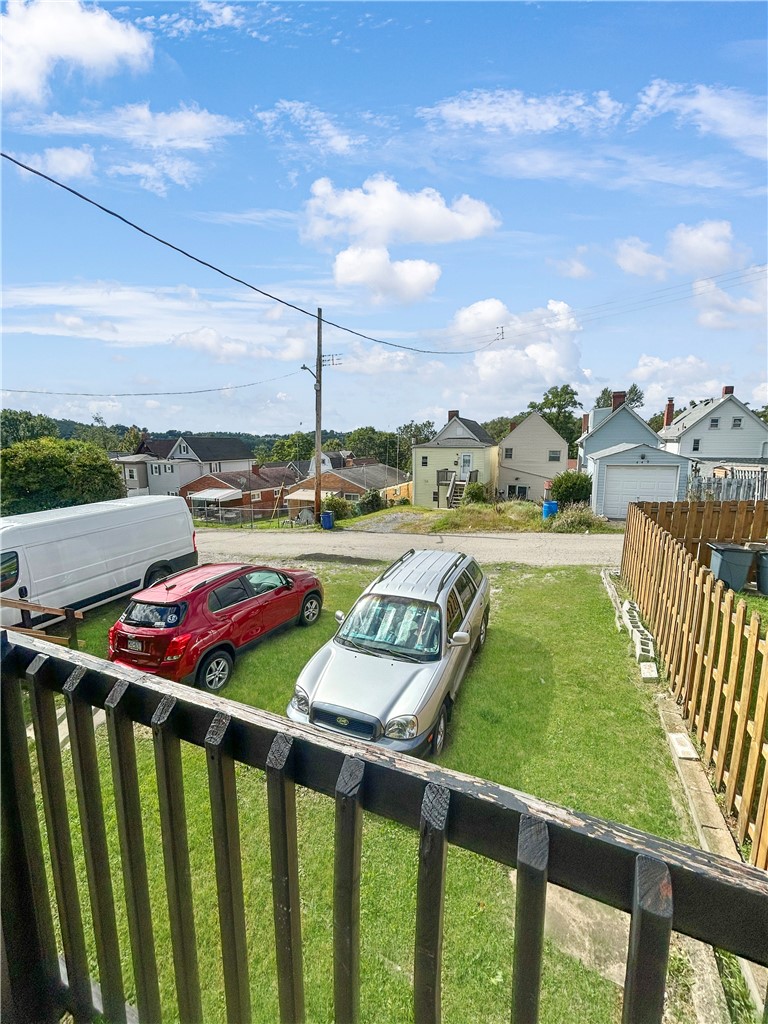Residential Lease in Mt Washington 3